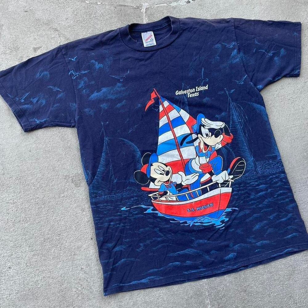 VINTAGE Mickey Mouse AOP Disney Shirt